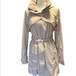 Lole Women's Trench Coat in Light Beige